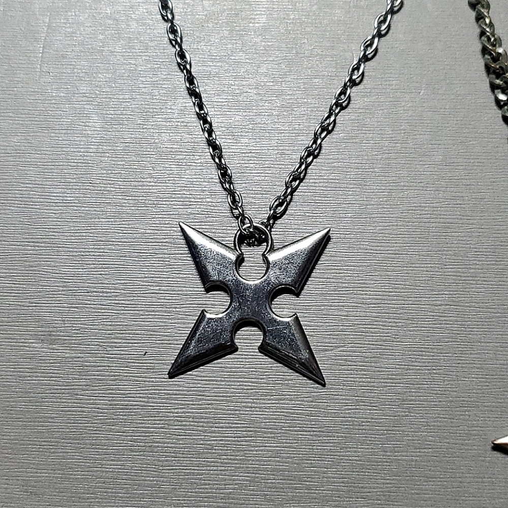 Aged Roxas Disney Kingdom Hearts Necklace